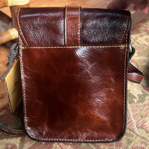 NWT Patricia Nash CASCINA Distressed Leather Crossbody Bag~ COGNAC MSRP $169 - Picture 3 of 6